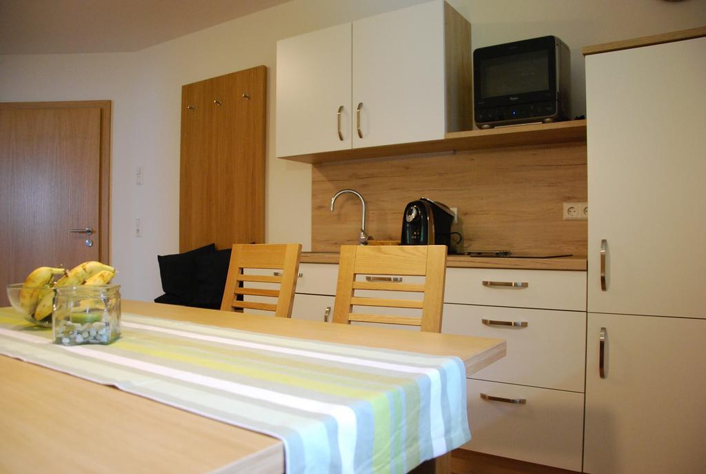 Apartamento Haus Pflaum Dellach im Drautal Exterior foto